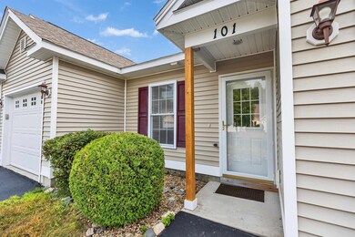 28 Owens Dr unit 101, Swanzey, NH 03446 - photo 5