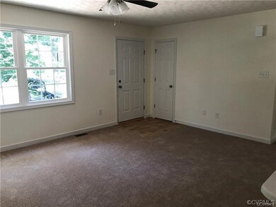 Previous build of plan Living room w/carpet