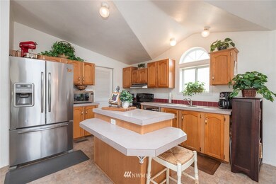 2011 Bishop Rd, Chehalis, WA 98532 - photo 6