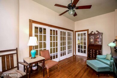 236 S Market St, Frederick, MD 21701 - photo 3