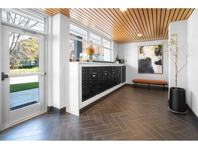 1600 Pearl St unit 205, Eugene, OR 97401 - photo 3