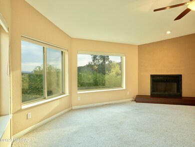 4220 N. Summer Set - CF054136