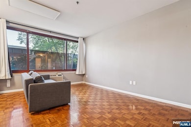 Palisades unit L7, Fort Lee, NJ 07024 - photo 7