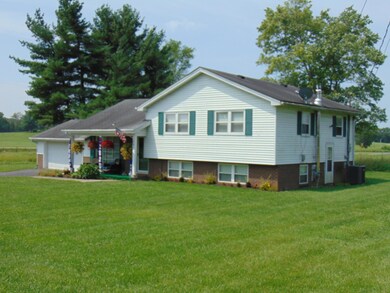 101 Sparrow Ln, Harrodsburg, KY 40330 - photo 2