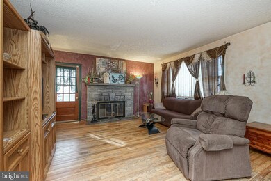 230 Orlando Ave, Gloucester City, NJ 08030 - photo 4