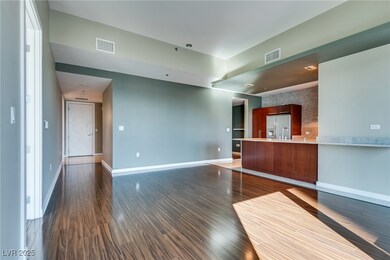 The Martin unit 1607, Las Vegas, NV 89103 - photo 6
