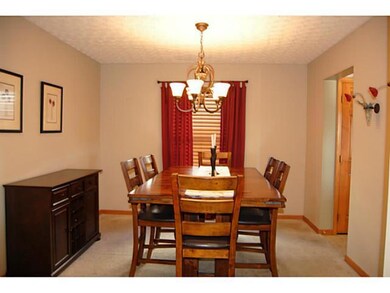 339 Victor Dr, Circleville, OH 43113 - photo 6