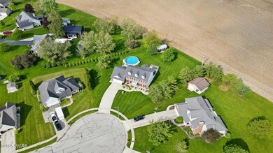 311 Cherry Blossom Ct, Lima, OH 45807 - photo 4