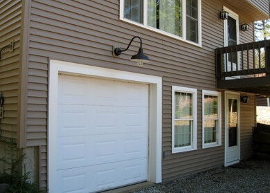 102 Loop Rd 010