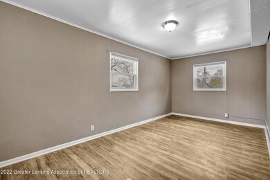 1344 Knollwood Ave, Lansing, MI 48906 - photo 6