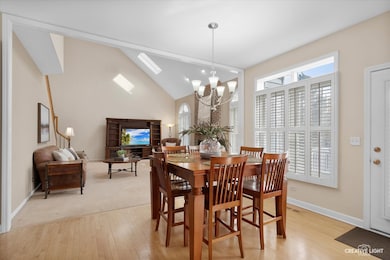 4311 Camelot Cir, Naperville, IL 60564 - photo 6