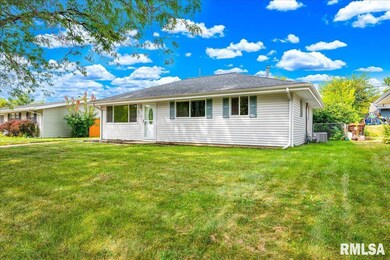 5519 N Montello Dr, Peoria, IL 61614 - photo 2