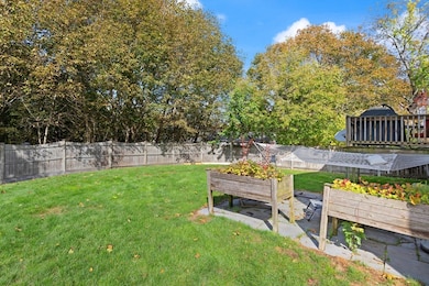 159 Marlborough Rd, Salem, MA 01970 - photo 2