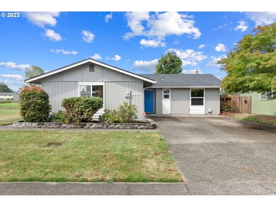 1407 32nd Ave, Longview, WA 98632 - photo 3