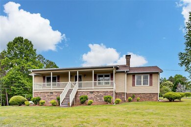 487 Mountain Brook Rd, Asheboro, NC 27205 - photo 2