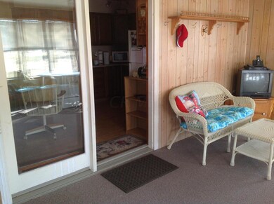 6545 Mckinley Ct, Circleville, OH 43113 - photo 7