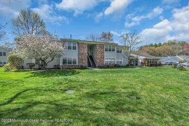 30 Snowberry Ct, Red Bank, NJ 07701 - photo 4