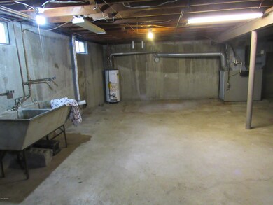 1337 Merrifield Ave, Niles, MI 49120 - photo 7