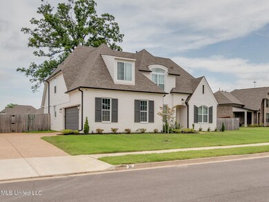 38 Ruskin Loop-1