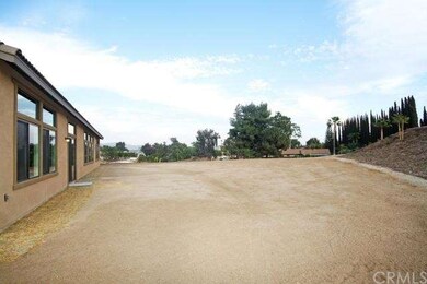 14840 Via Defrancesco Ave, Riverside, CA 92508 - photo 2