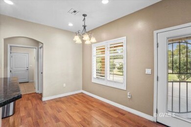 Dining nook