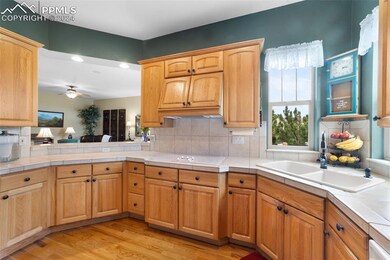 1891 Pine Mesa Grove unit B, Colorado Springs, CO 80918 - photo 7