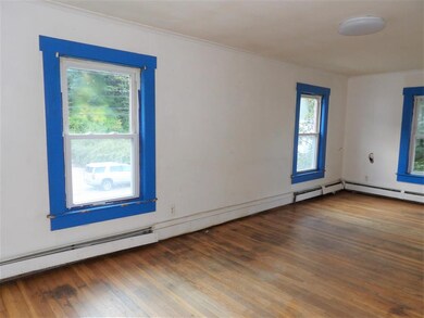 85 W Bow St, Franklin, NH 03235 - photo 4