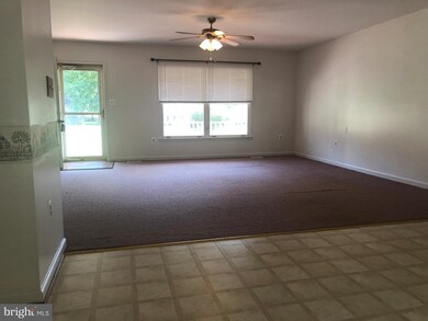 11023 Abbey Ln, Fredericksburg, VA 22407 - photo 6