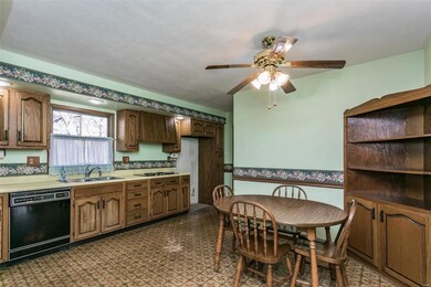 103 Melanie Ln, Collinsville, IL 62234 - photo 4