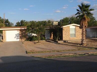 280 Yolanda Dr, El Paso, TX 79915 - photo 2