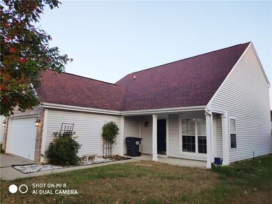 788 Spruce Dr, Greenwood, IN 46143 - photo 2