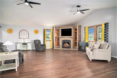 860 Jeflynn Dr, Kouts, IN 46347 - photo 7