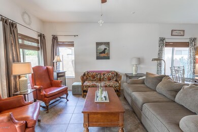 family room 2