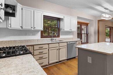 803 Brookside Dr S, Lafayette, IN 47909 - photo 5