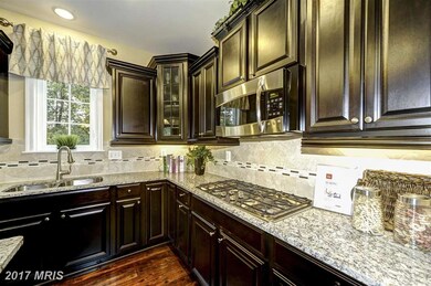 2037 Brodick Ln, Gambrills, MD 21054 - photo 7