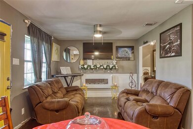 810 Jerry St, Houston, TX 77022 - photo 6