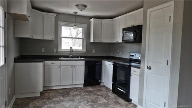 304 Buckskin Dr, Gastonia, NC 28052 - photo 5