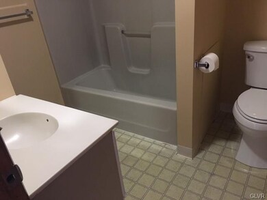 119 Main St unit 1, Slatington, PA 18080 - photo 5