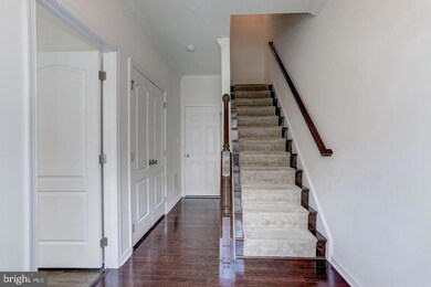 23350 Willisville Wood Square, Ashburn, VA 20148 - photo 2