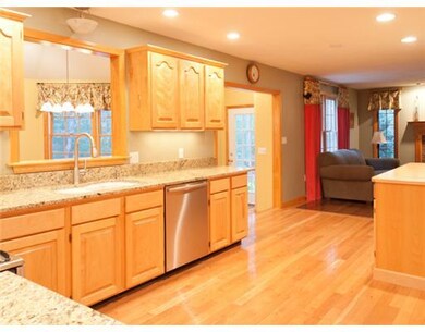 13 Crystal Dr, Franklin, MA 02038 - photo 5