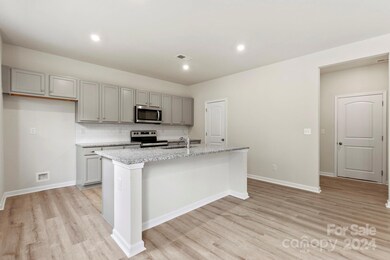 2247 Carpenter Farms Dr, Lincolnton, NC 28092 - photo 6