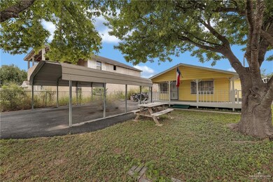 917 Jon Dr, Alamo, TX 78516 - photo 2