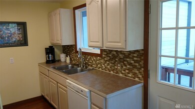 11116 Breaker Way, Anderson Island, WA 98303 - photo 7