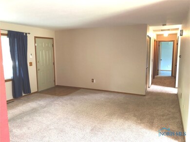 LIVING RM