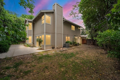 5817 Sparrow Hawk Ct, Elk Grove, CA 95758 - photo 5