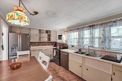 20 Charles St, Woburn, MA 01801 - photo 5