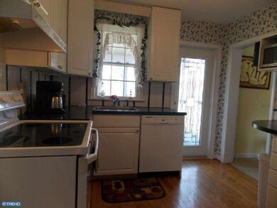 1503 Olive St, Coatesville, PA 19320 - photo 7