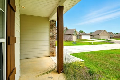 21 Charbonneau, Sumrall, MS 39482 - photo 5