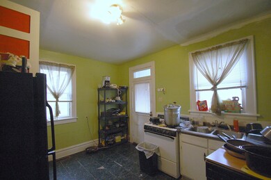 Side 1 Kitchen