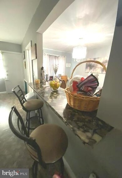 1003 Wildwood Pkwy, Baltimore, MD 21229 - photo 3